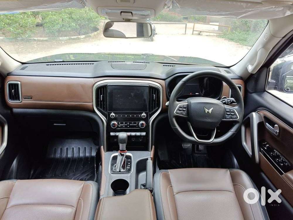Mahindra Scorpio-n 2.0 Z8 L Petrol At 7 Str, 2022, Petrol