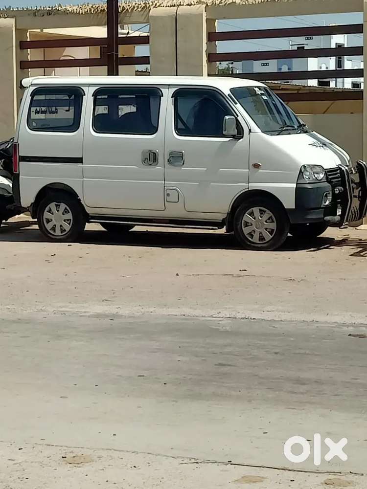 Maruti Suzuki Eeco 2023 Variant 5 Str Ac Cng