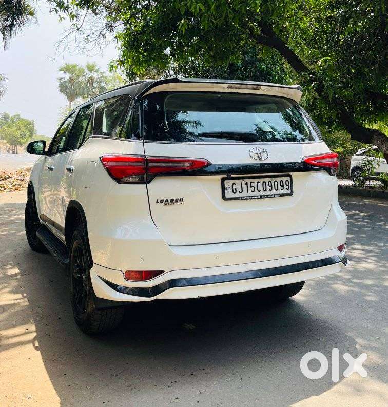Toyota Fortuner Leader Edition (at), 2024, Diesel