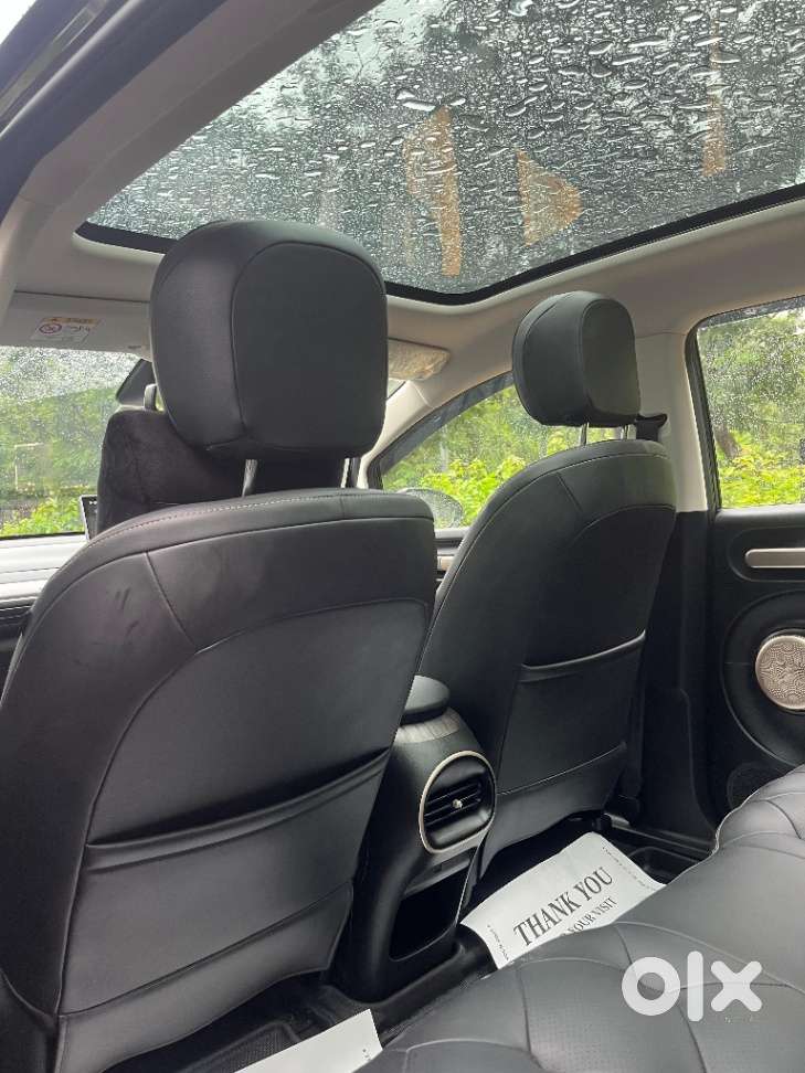 Mg Windsor Ev Essence, 2024, Electric