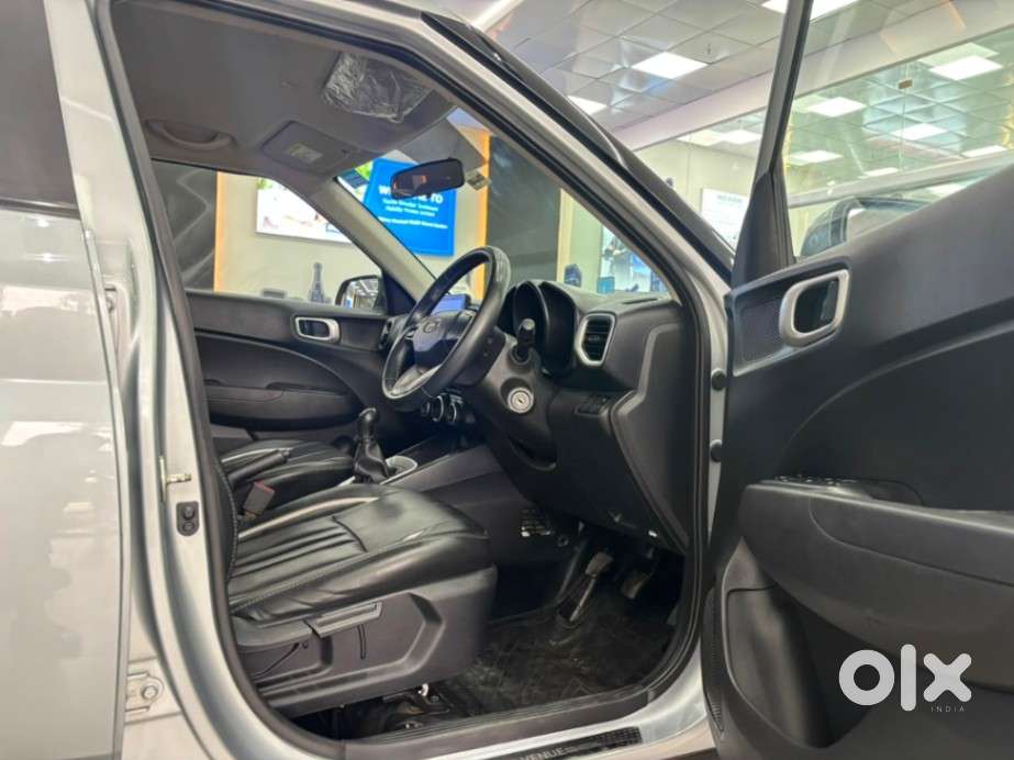 Hyundai Venue S Plus Mt 1.2 Kappa, 2022, Petrol