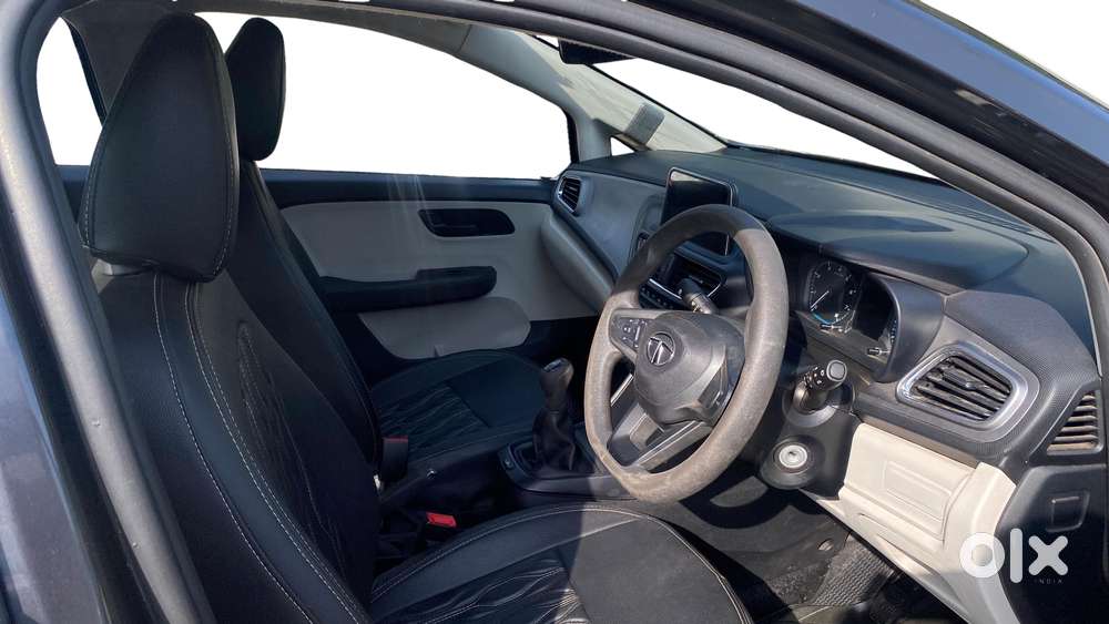 Tata Altroz 1.2 Xm Plus, 2021, Petrol
