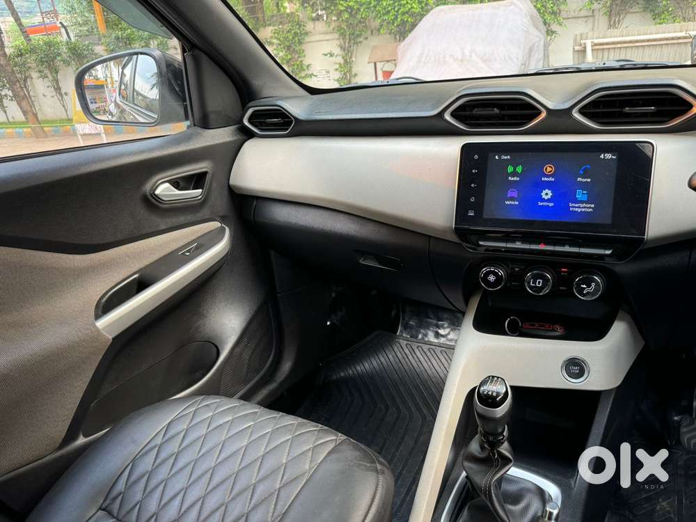 Nissan Magnite 1.0 Xv Premium Turbo, 2021, Petrol