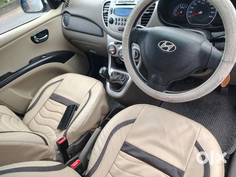 Hyundai I10 Sportz Petrol 2014-excellent Condition