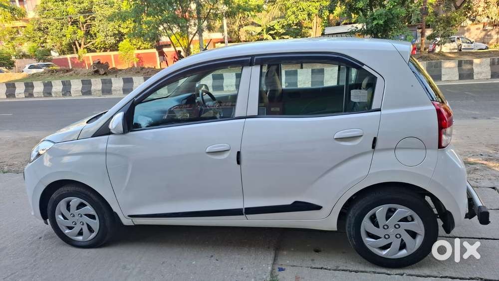 Hyundai Santro Sportz, 2022, Petrol