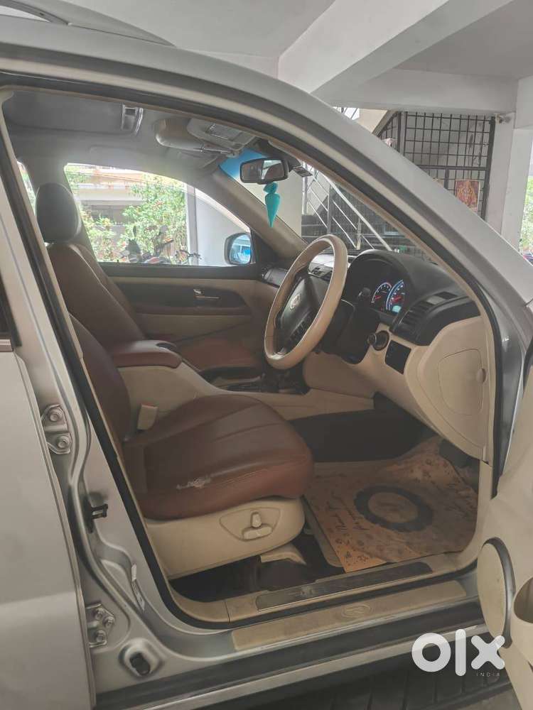 Mahindra Rexton  Luxury Suv At Best Price