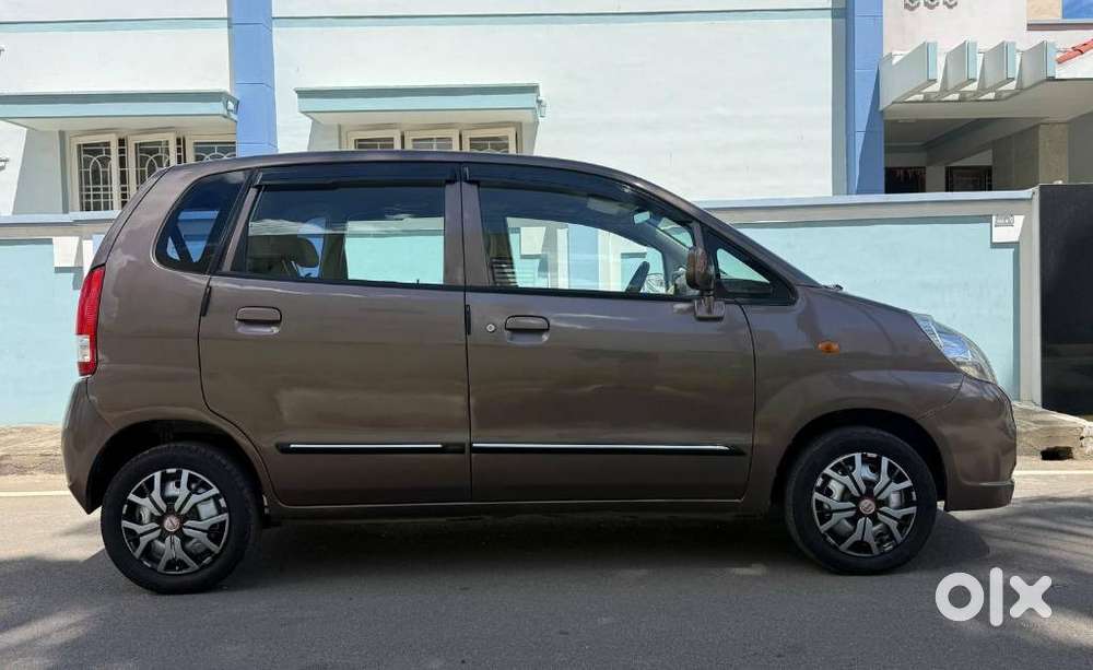 Maruti Suzuki Estilo Lxi, 2010, Petrol