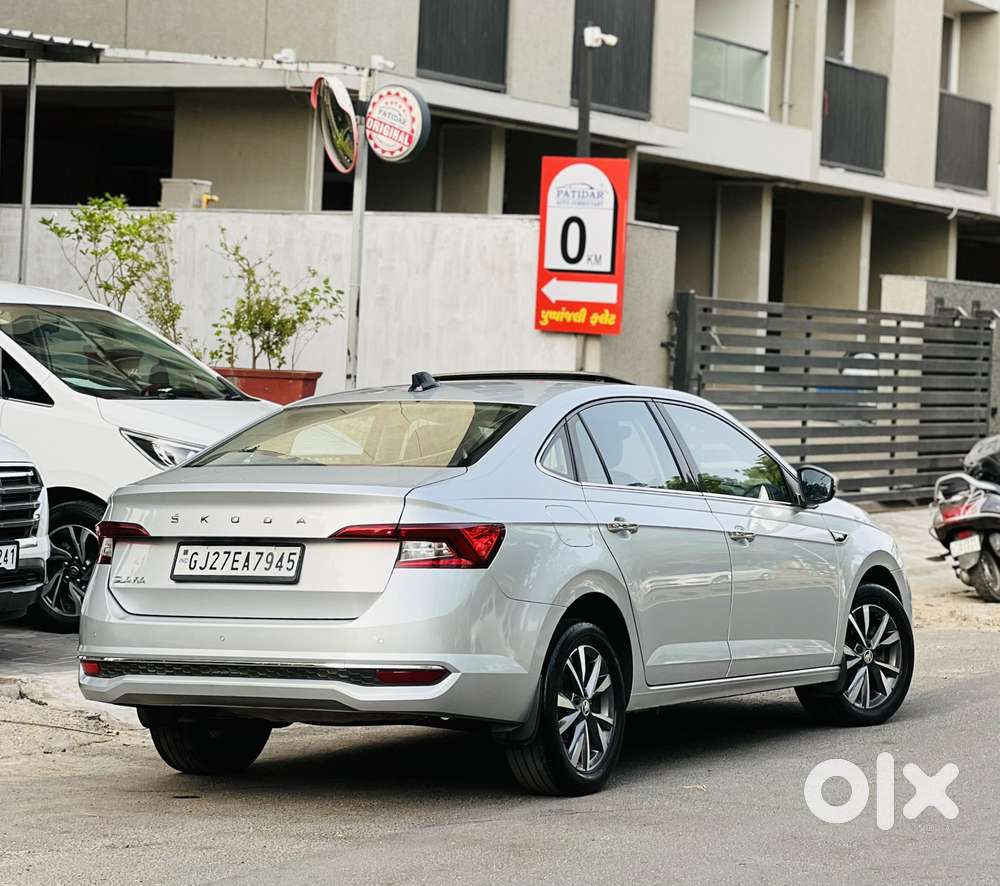 Skoda Slavia 1.0 Tsi Style At, 2022, Petrol