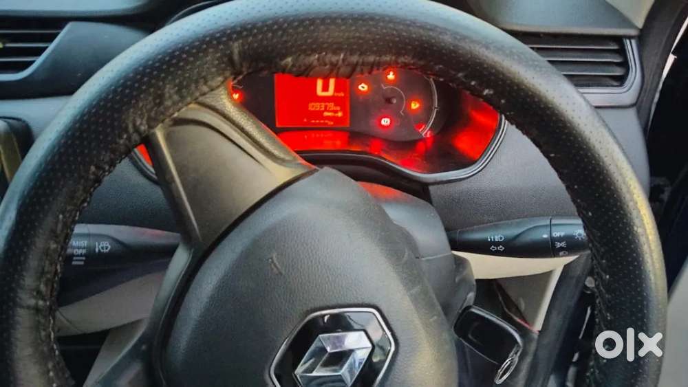 Renault Triber 1.0 Rxe, 2021, Petrol