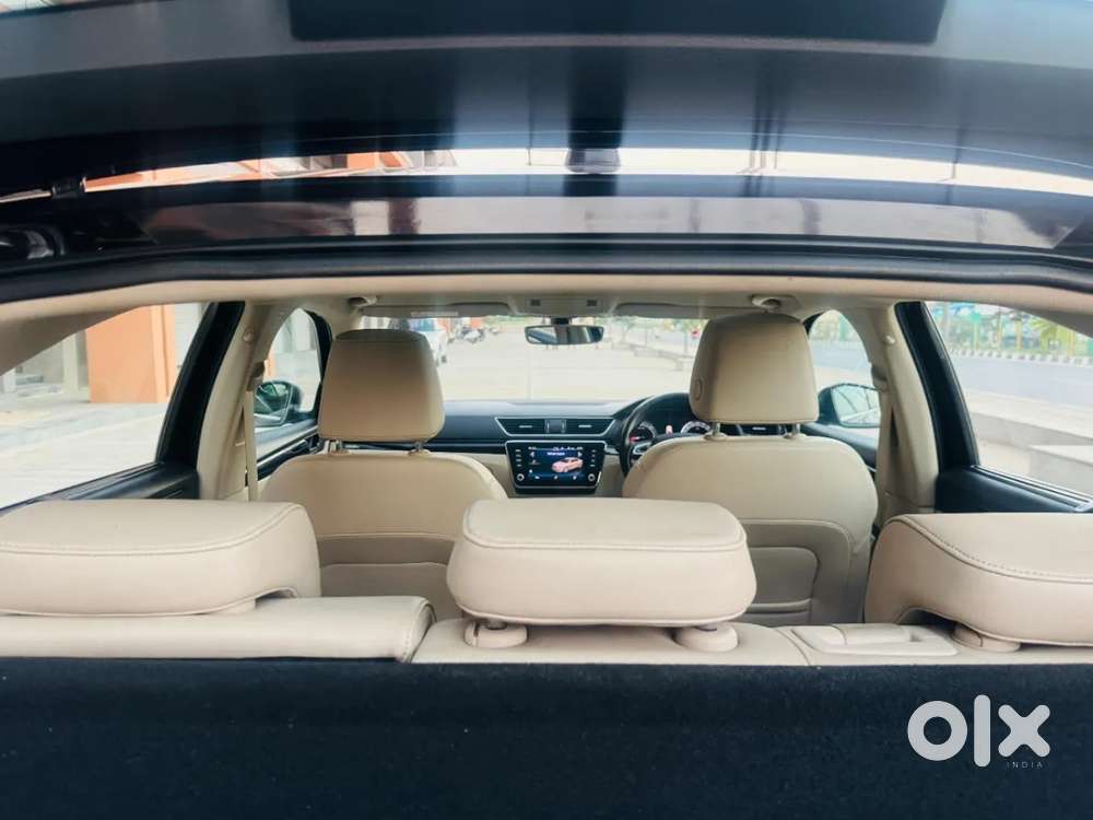 Skoda Superb Lk 2.0 Tdi At, 2018, Diesel