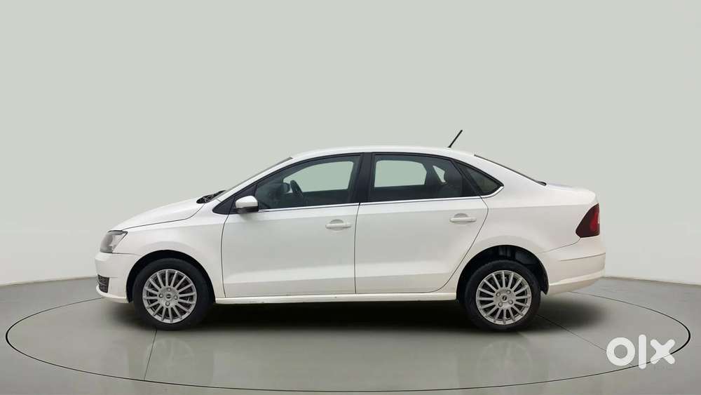 Skoda Rapid 1.0 Tsi Active, 2020, Petrol