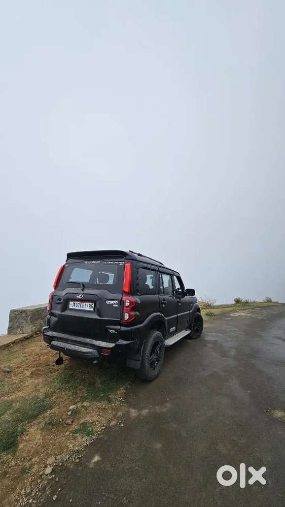 Mahindra Scorpio Classic S5 2019 Converted To S11 Top Model