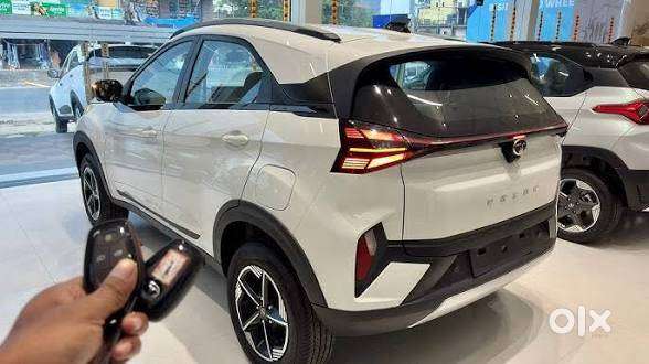 Brand New Nexon Creative+s Amt Petrol