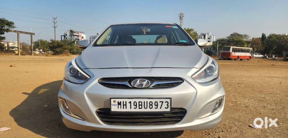 Hyundai Fluidic Verna 2015