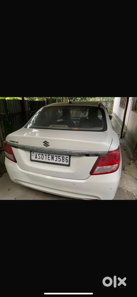 Maruti Suzuki Dzire Petrol 90000 Km Driven