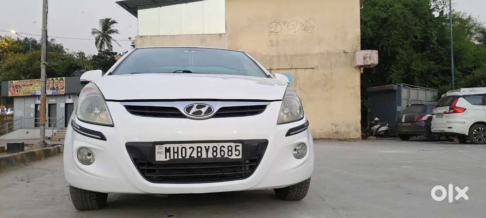 Hyundai I20 Asta Top Model 
2010 Passing Done Till 2030
3rd Owner