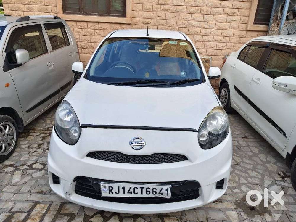 Nissan Micra Active Xv S, 2013, Petrol