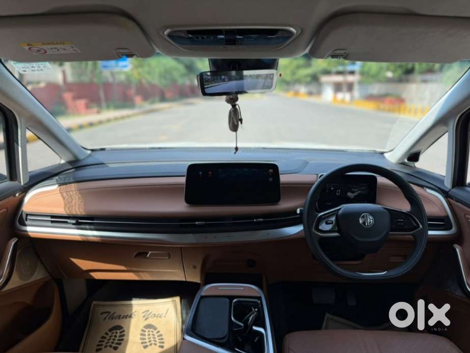 Mg M9 Presidential Limo, 2026, Electric
