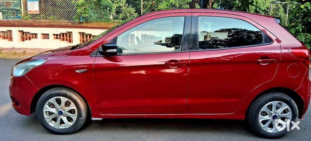 Ford Figo Titanium 1.5l Petrol Automatic  1st Owner L 2016