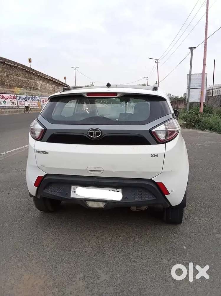 Tata Nexon 1.2 Revotron Xm, 2020, Petrol