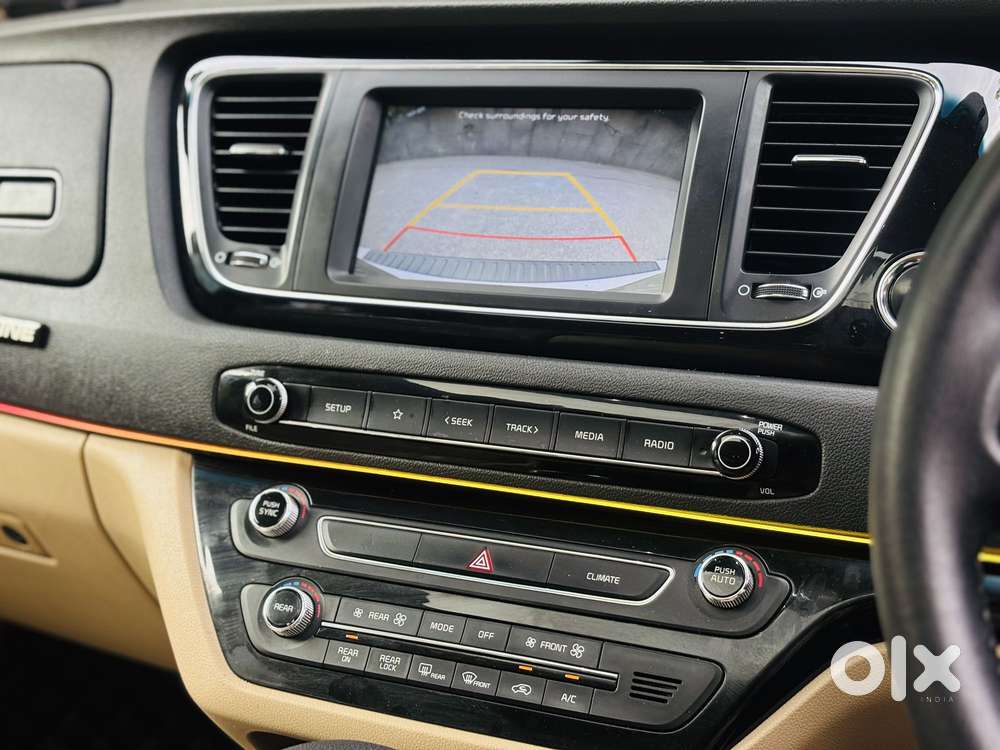 Kia Carnival Prestige, 2020, Diesel