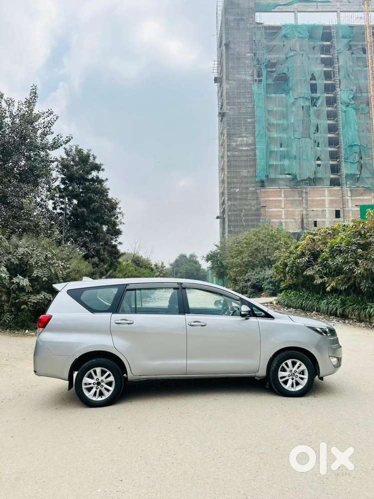 Toyota Innova Crysta 2017 Diesal 8 Str