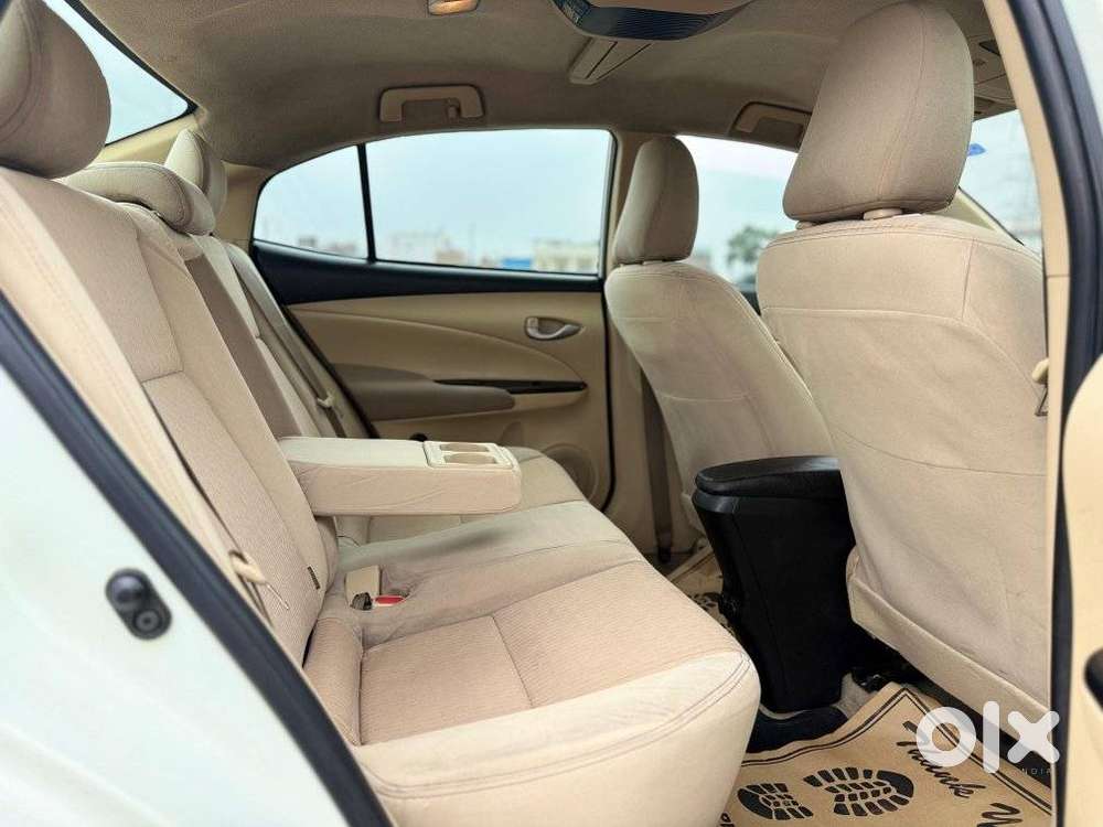 Toyota Yaris Vx, 2018, Cng & Hybrids
