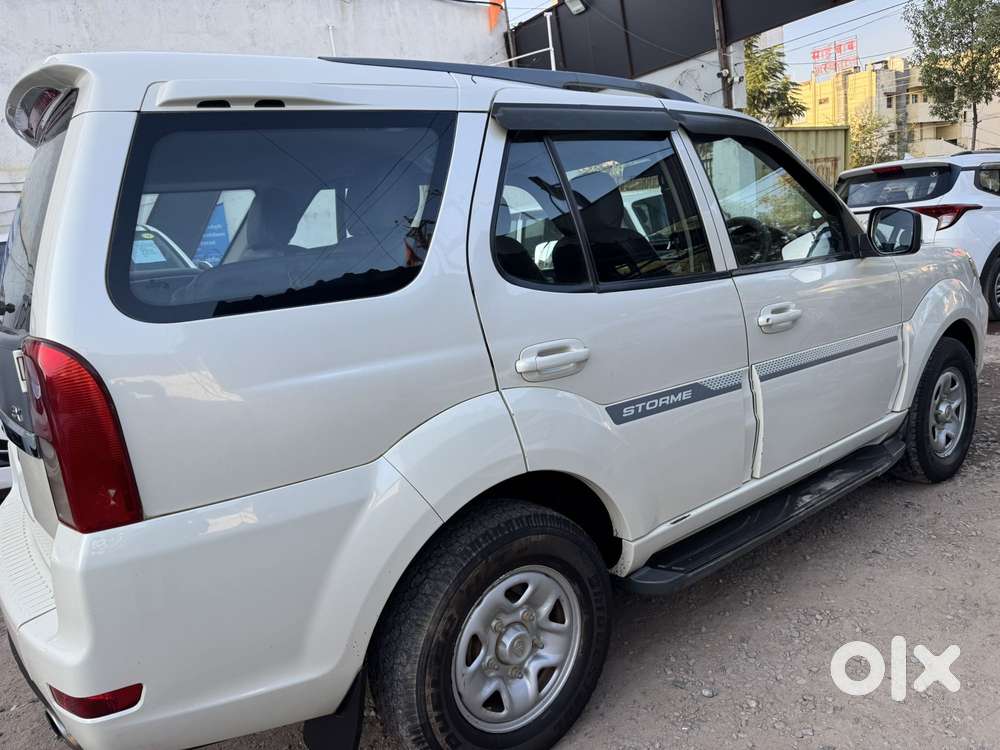 Tata Safari Storme