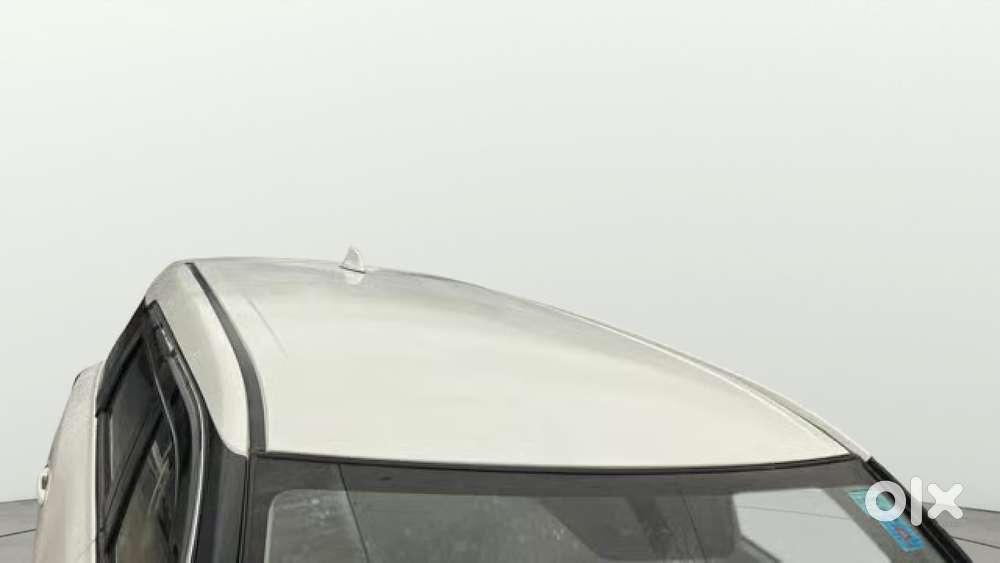 Maruti Suzuki Vitara Brezza 1.5 Vxi At, 2023, Petrol