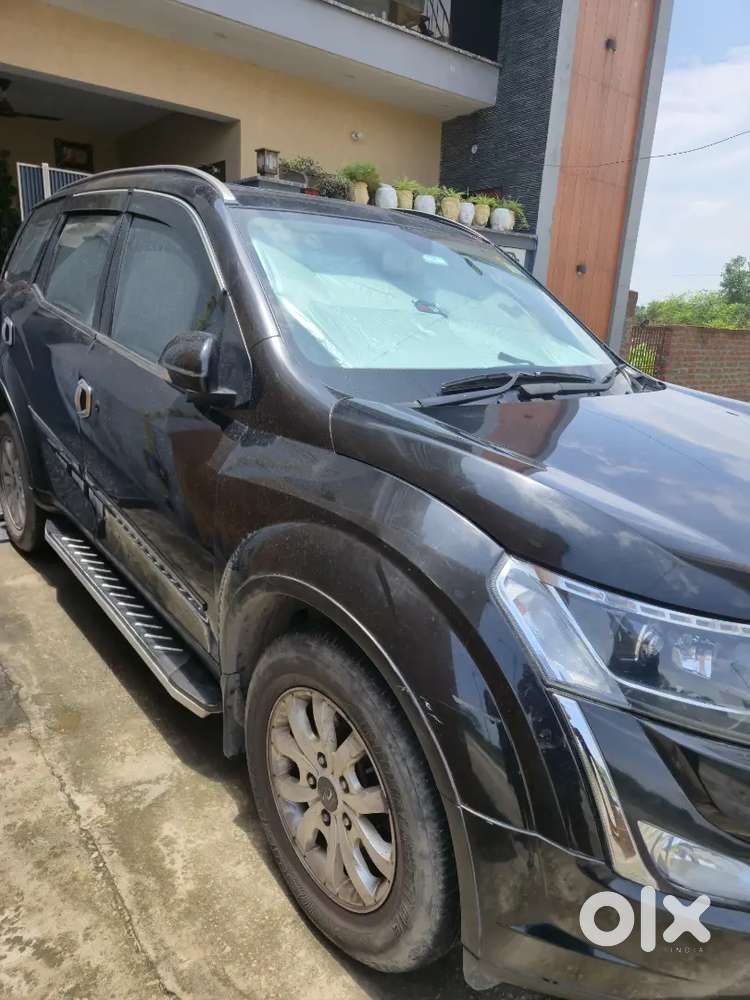 Mahindra Xuv500 W9 2018