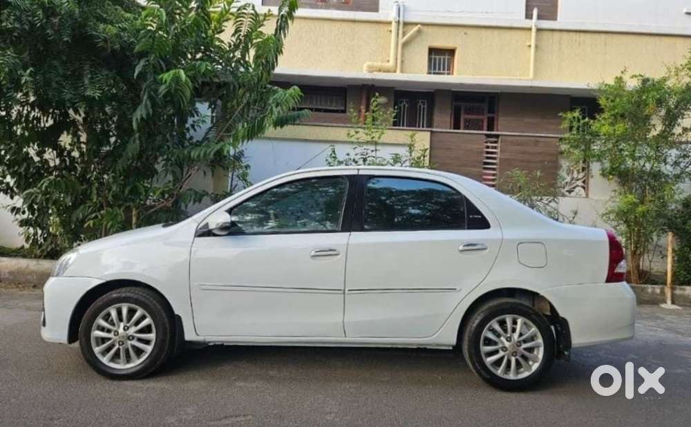 Toyota Etios Vx Limited Edition, 2017, Petrol