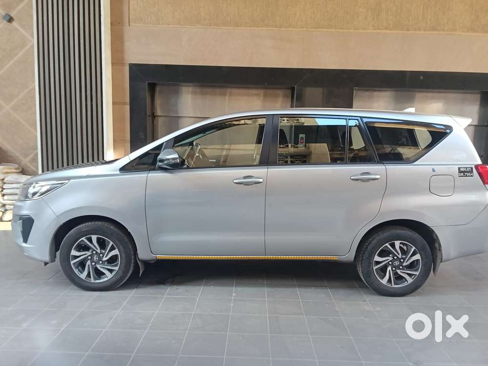 Toyota Innova Crysta 2.4 G Mt, 2022, Diesel