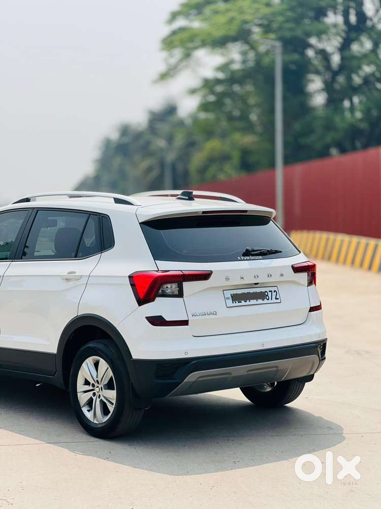 Skoda Kushaq 1.0 Tsi Ambition, 2023, Petrol