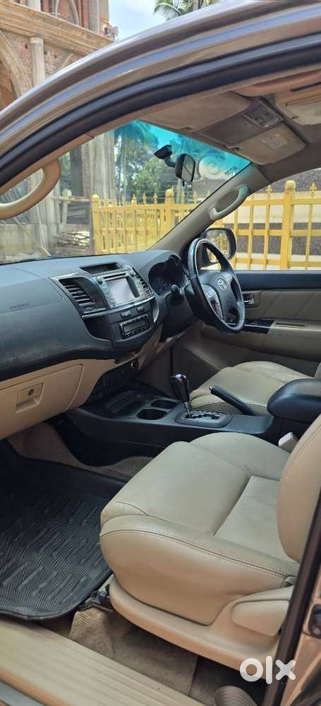 Toyota Fortuner 3.0 4x2 Automatic, 2014, Diesel