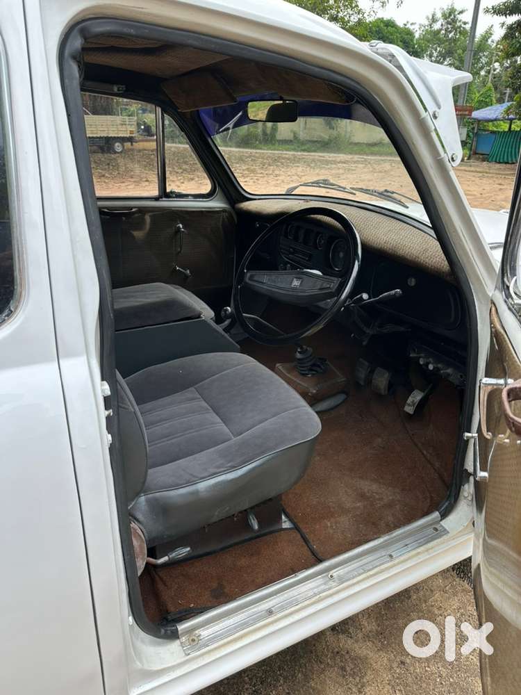 Ambassador Mark 3 1978 Petrol