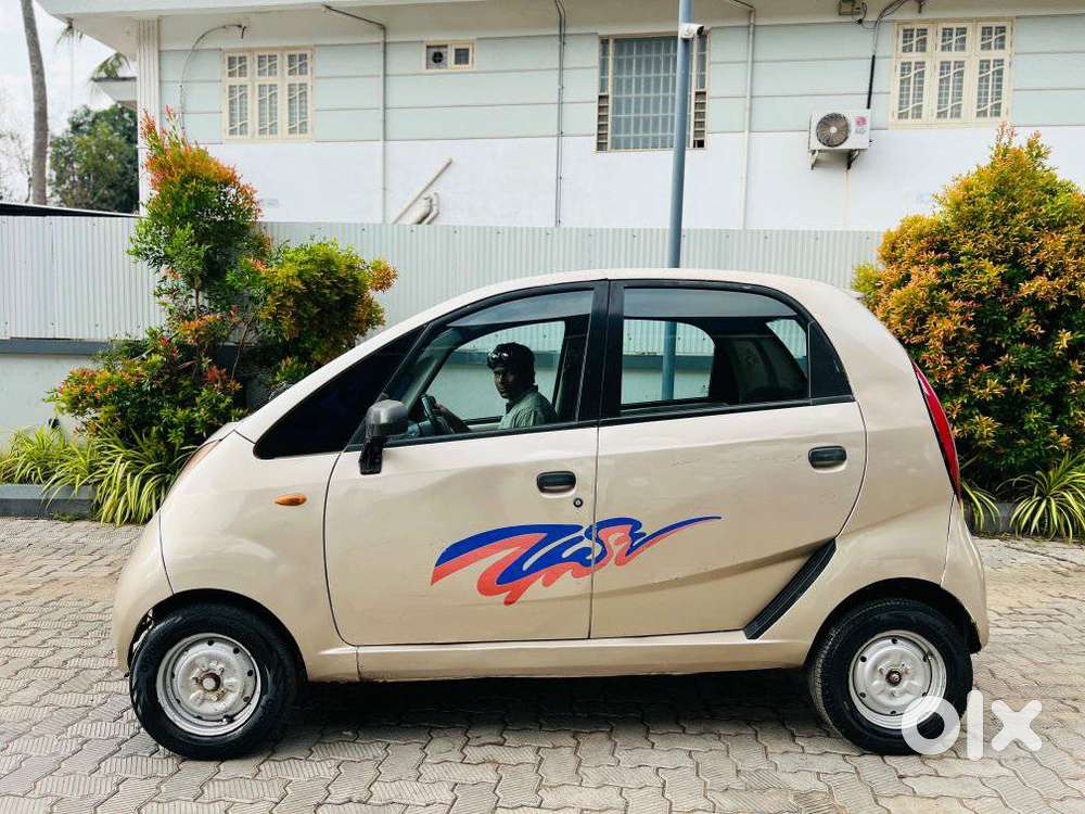 Tata Nano Xe, 2011, Petrol