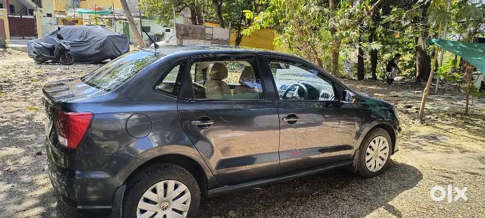 Excellent Condition, Single Hand Use
No Brand New Condition