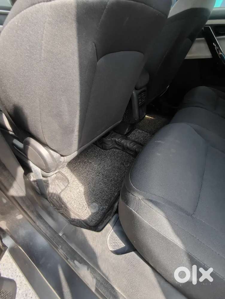 Tata Nexon Cng Creative Plus Ps 2025 Model