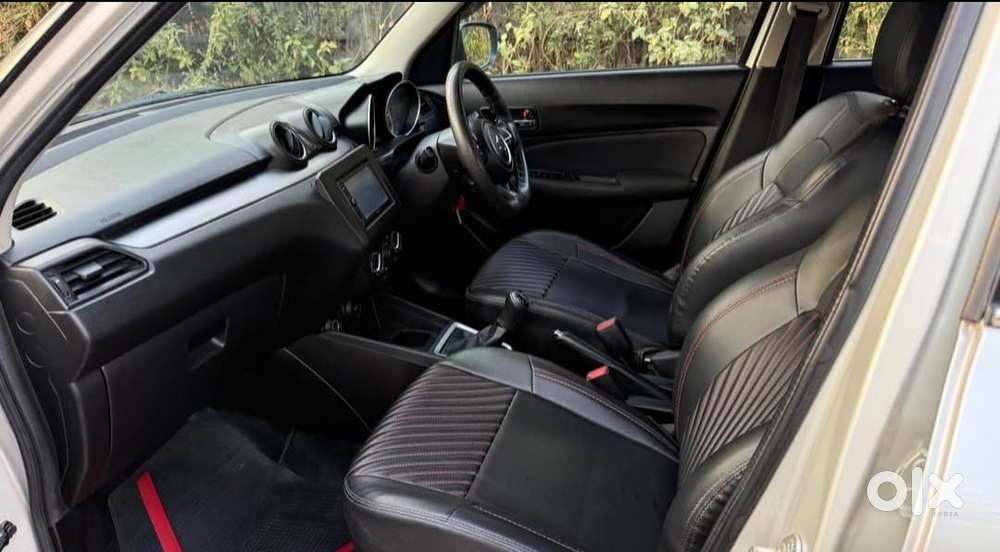 Maruti Suzuki Swift Vxi + Manual, 2022, Petrol