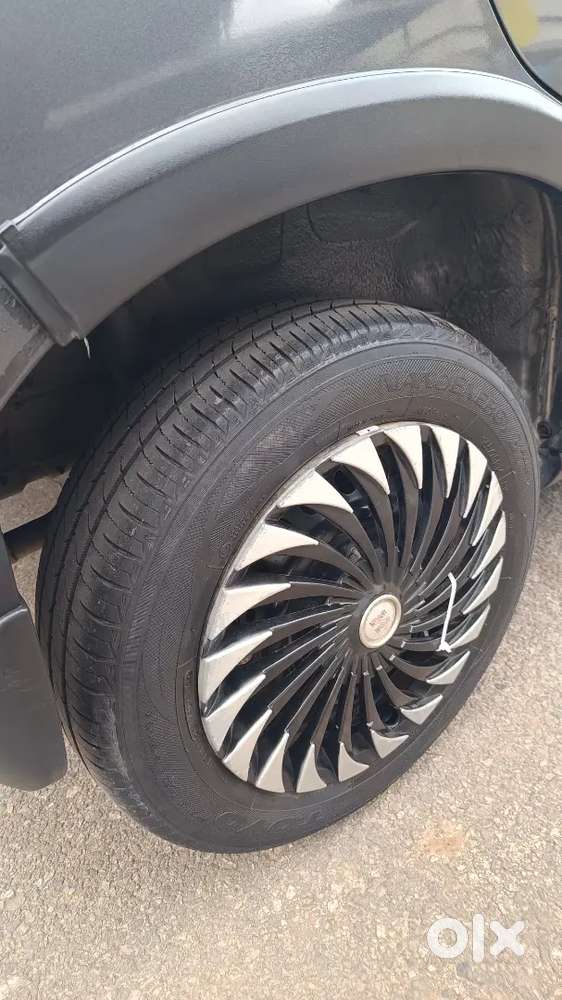 Well Maintained. 4 New Tyres  Company Service History