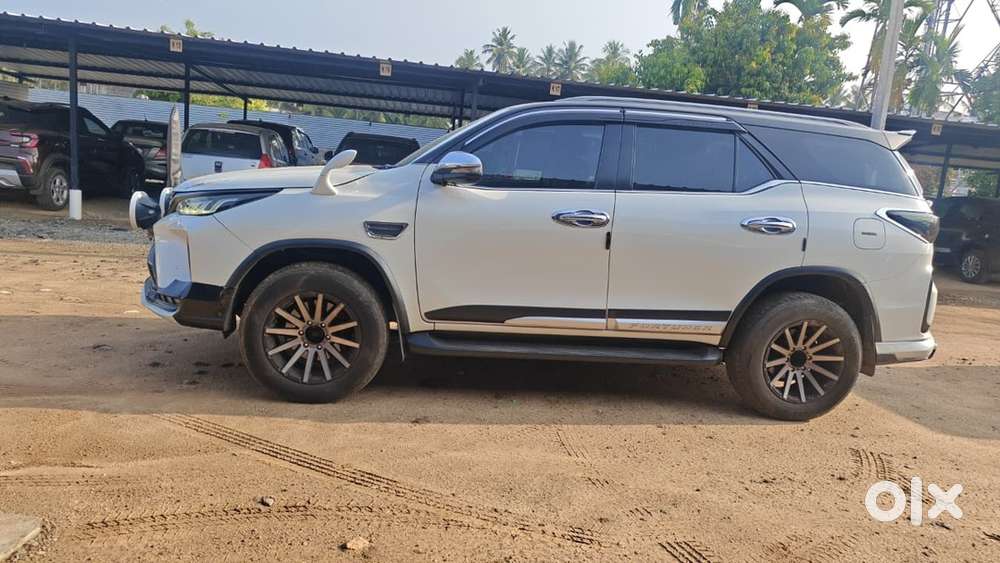 Toyota Fortuner Legender 2022 Diesel Well Maintained