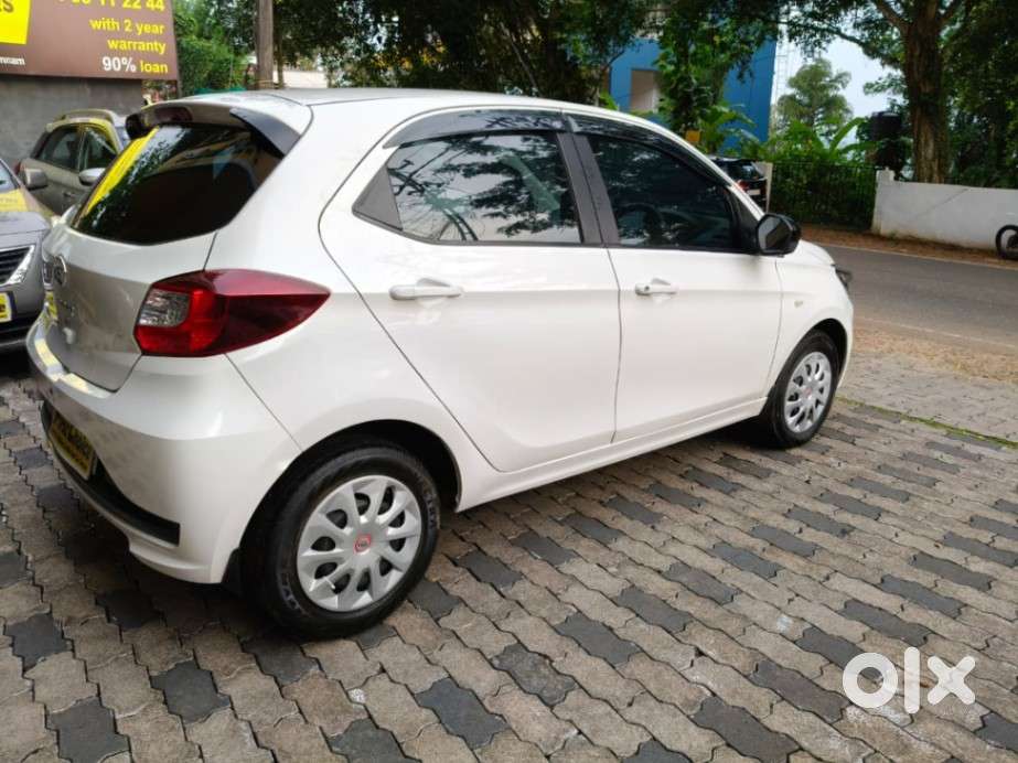 Tata Tiago 1.2 Revotron Xe Option, 2021, Petrol
