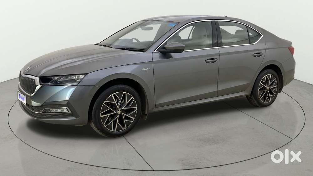 Skoda Octavia 2.0 L K Tsi At, 2022, Petrol