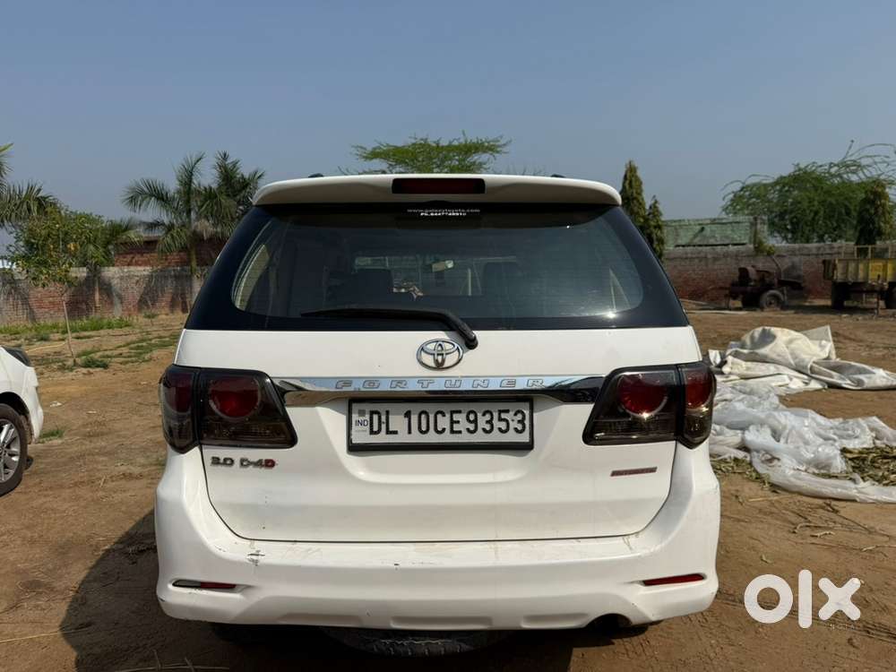 Toyota Fortuner 2015 Diesel Well Maintained