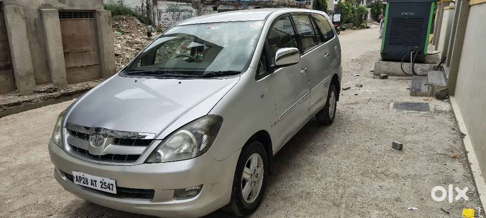 Toyota Innova 2006 Diesel 170000 Km Driven Good Condition Showroom Tra