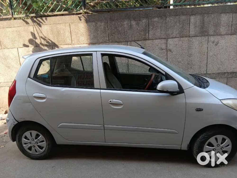Hyundai I10 Sportz Petrol Manual 2012