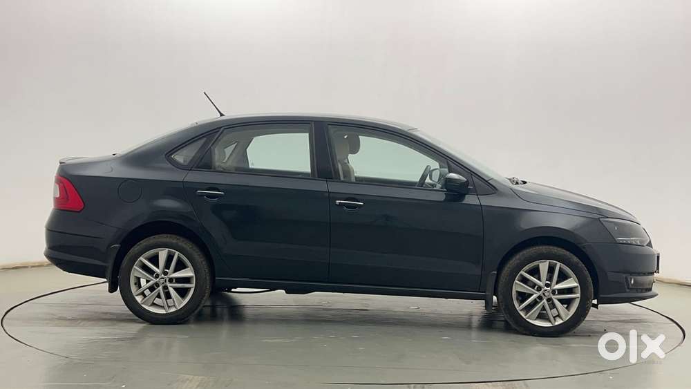 Skoda Rapid 1.6 Mpi Style, 2018, Petrol