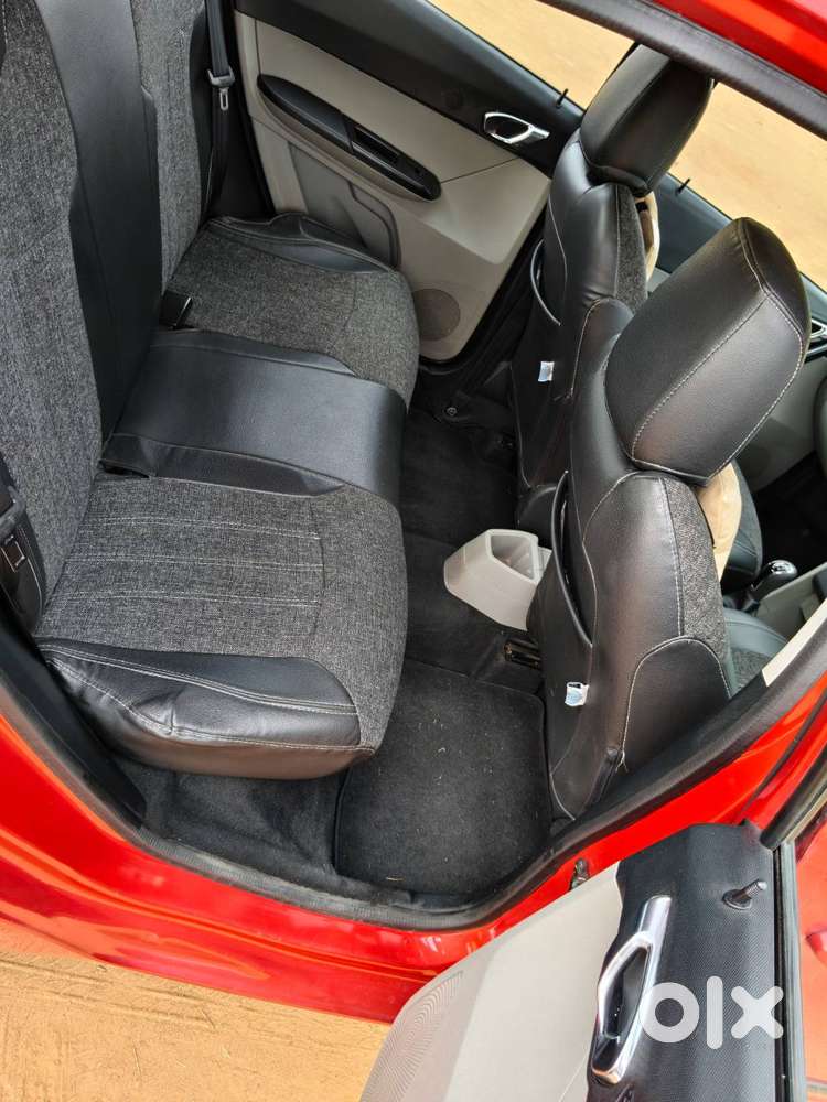 Tata Tiago Car Xz 1.2 Revotran - Top End