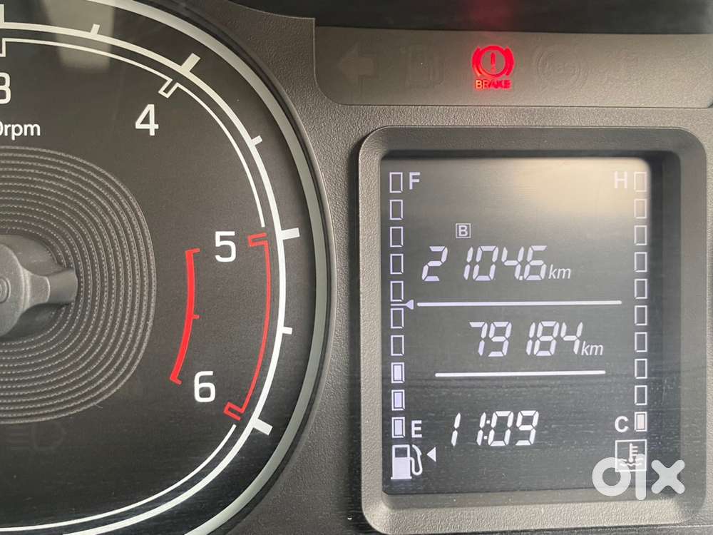 Maruti Suzuki Brezza 2016 Diesel Well Maintained