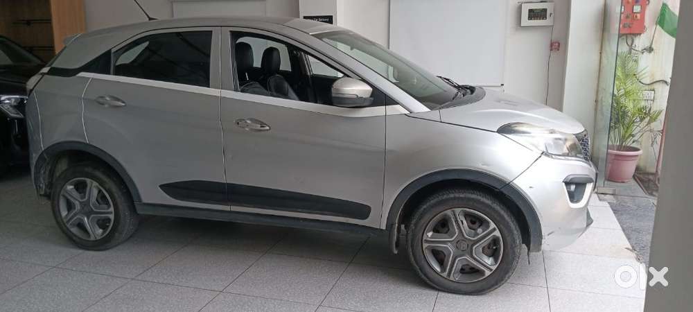 Tata Nexon 1.5 Revotorq Xm (s), 2018, Diesel